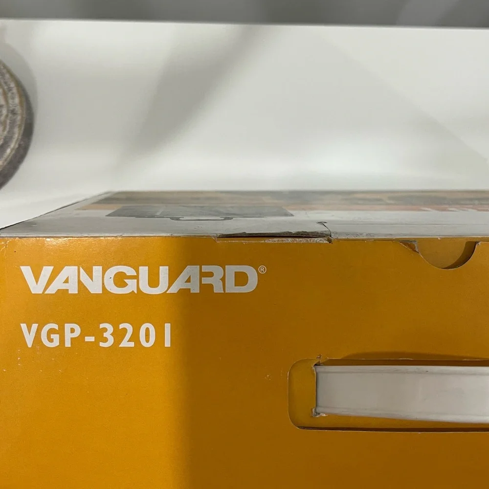 Vanguard VGP- 3201 Protective Hard Case Photo Video